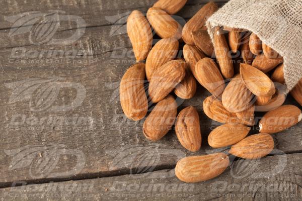 Top-grade almonds bulk properties 