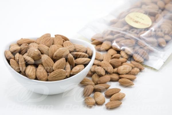 Buy high-quality almond in bulk 