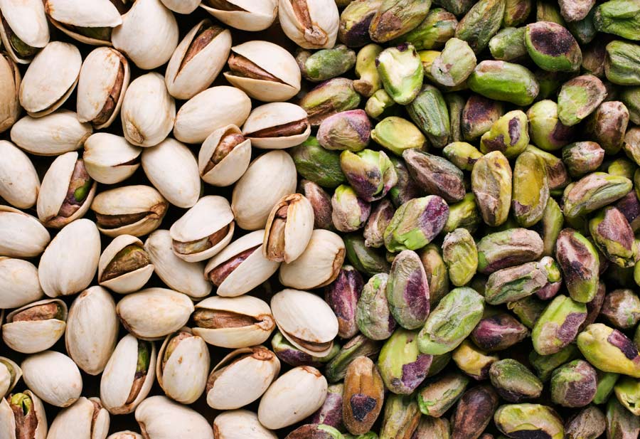 Properties of pistachio for skin: