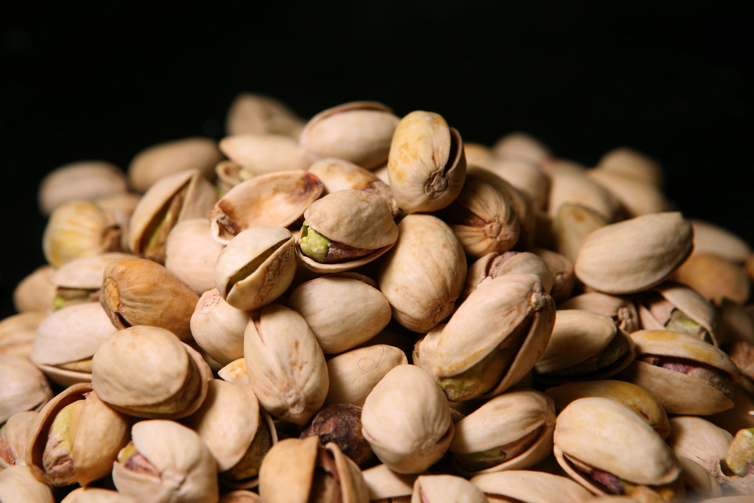 Sale of Feyzabad exported Badami pistachios