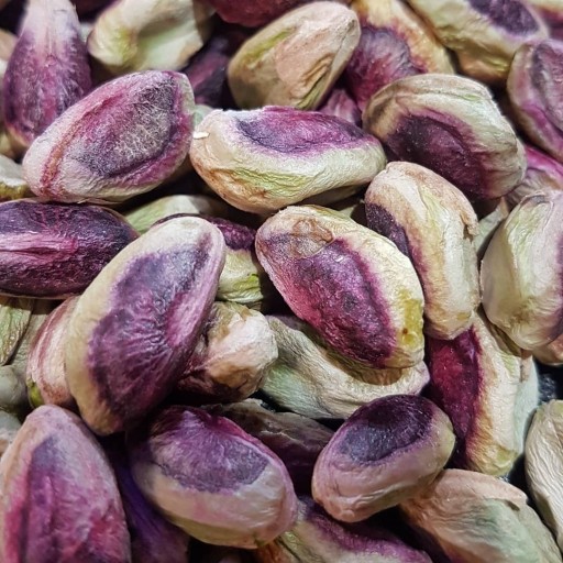 Buy pistachio kernels in Dubai _ Nutex Company offers all kinds of Iranian pistachio kernels in high volumes to buyers in the UAE (Dubai).