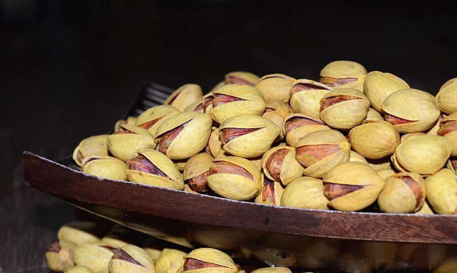 Bulk pistachios for export to Russia