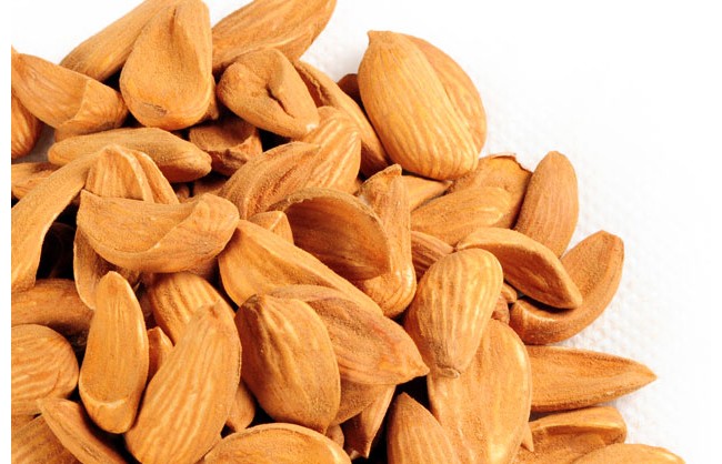 In general, the most important characteristics of Mamra almonds are as follows:
