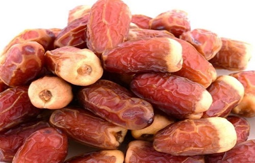 Selling first-class dates in bulk | Iranian dates
