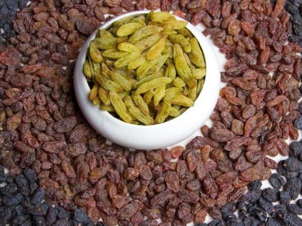  Site for selling all kinds of raisins produced in Iran