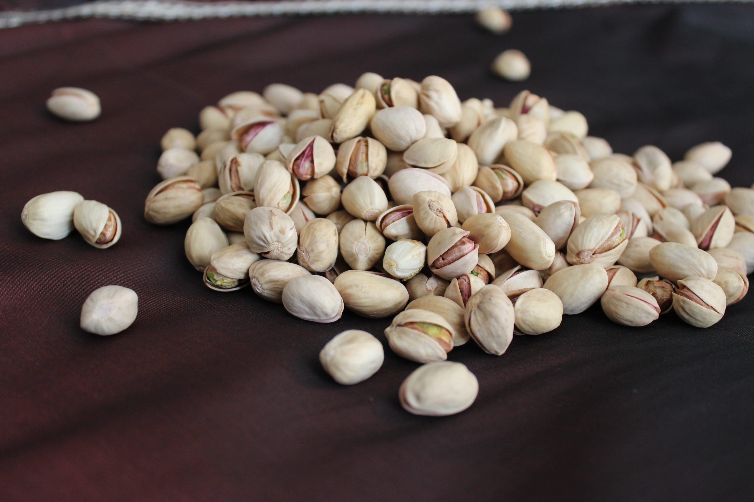  Special Sale of Fandoghi Pistachios in China |Iranian Nuts Exporters