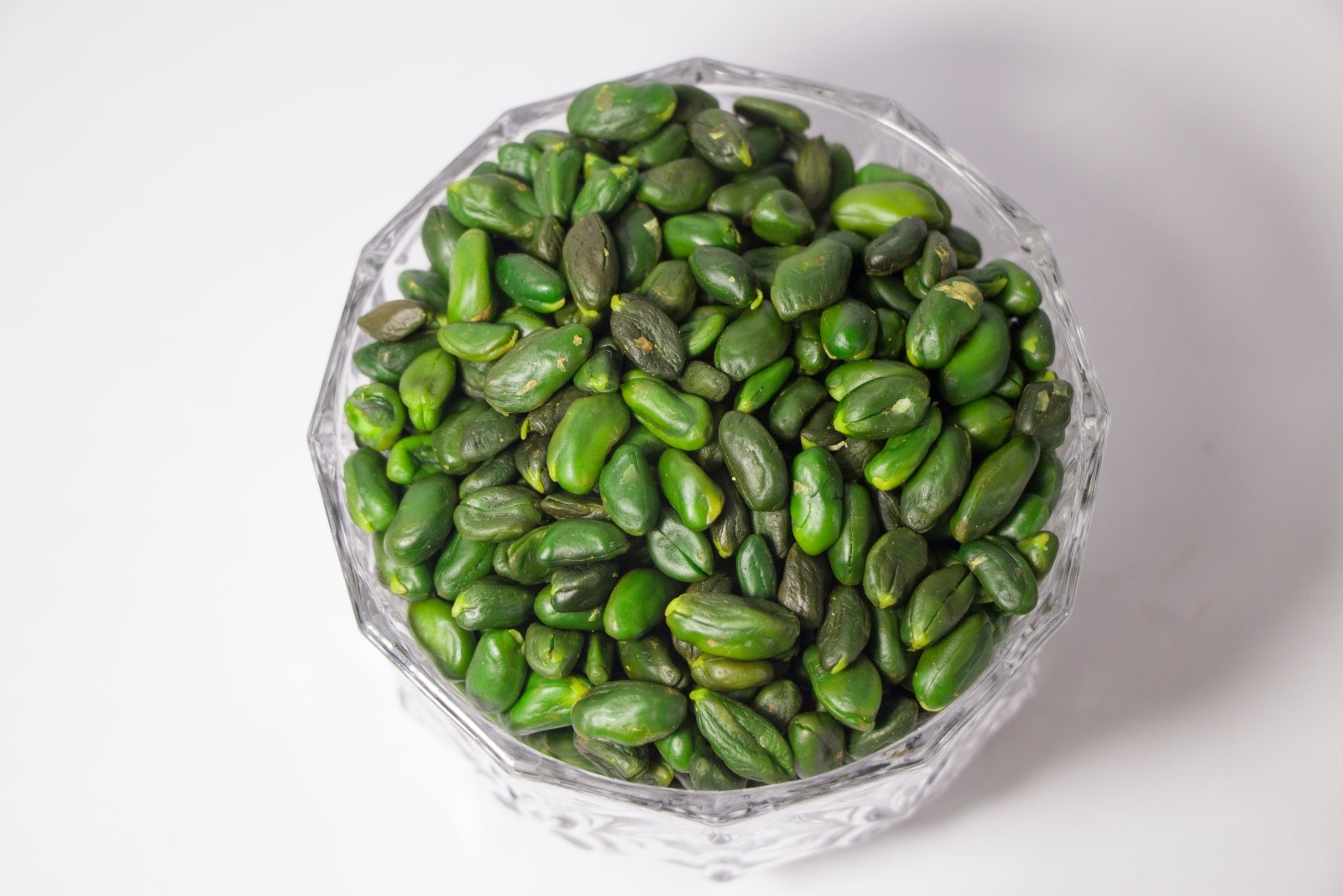 Exporter of Green Pistachio Kernels to Europe | Iranian Pistachios Producer