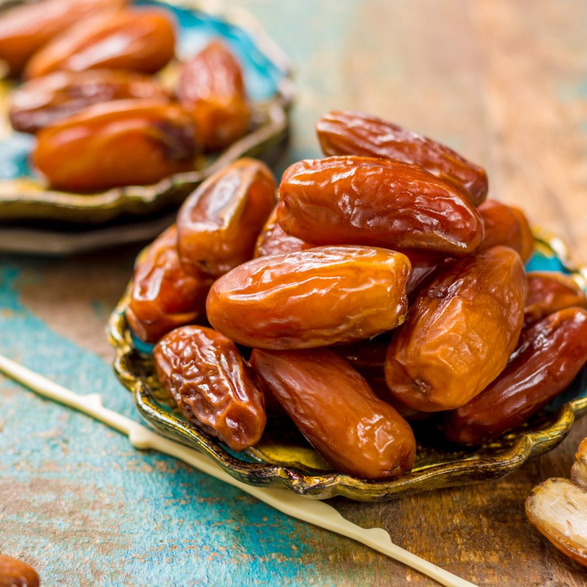 Importing Dates from Iran | Nutex Company
