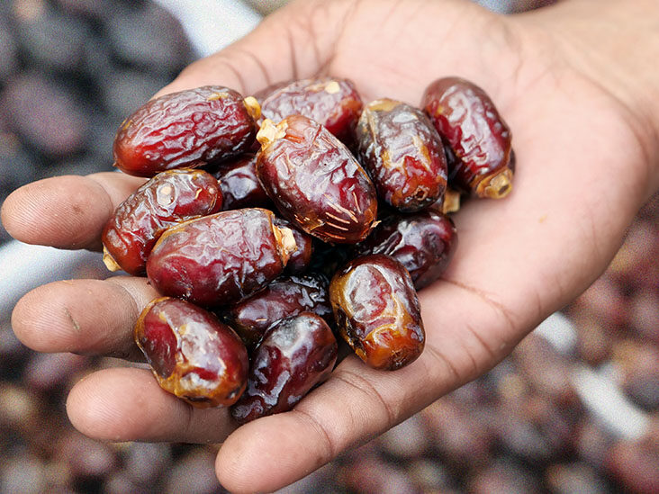 Date price in Iran _ The Best Supplier of Mazafati Dates _ Nutex Dried Fruits Company
