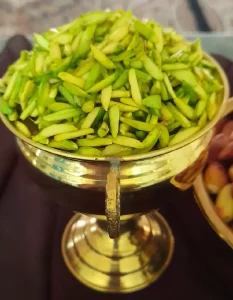 Sliced ​​pistachio kernels: Food, ice cream and dessert with sliced ​​green pistachios_ Nutex Company