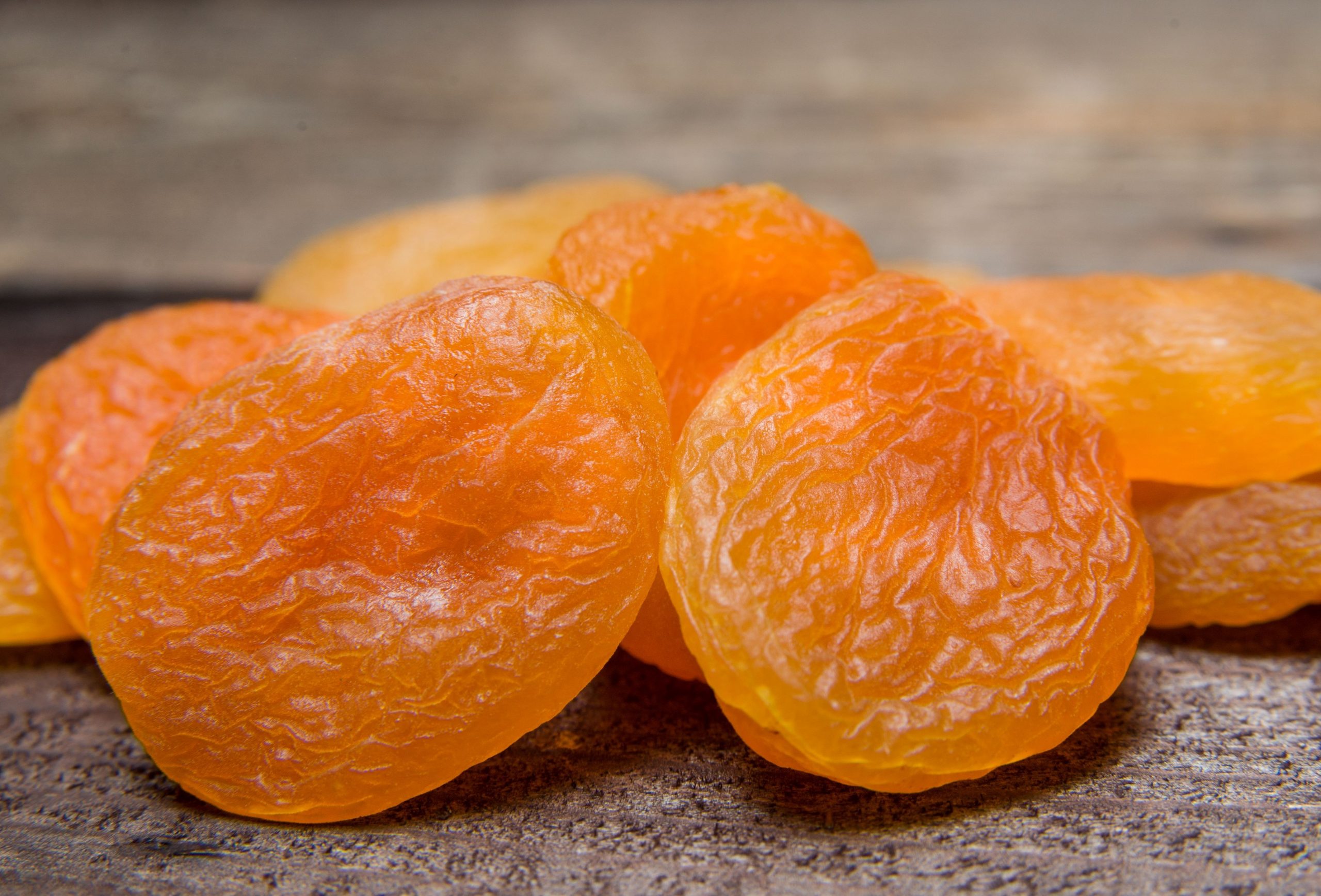 Producers and Exporters of Dried Apricots in Iran _ Nutex Company