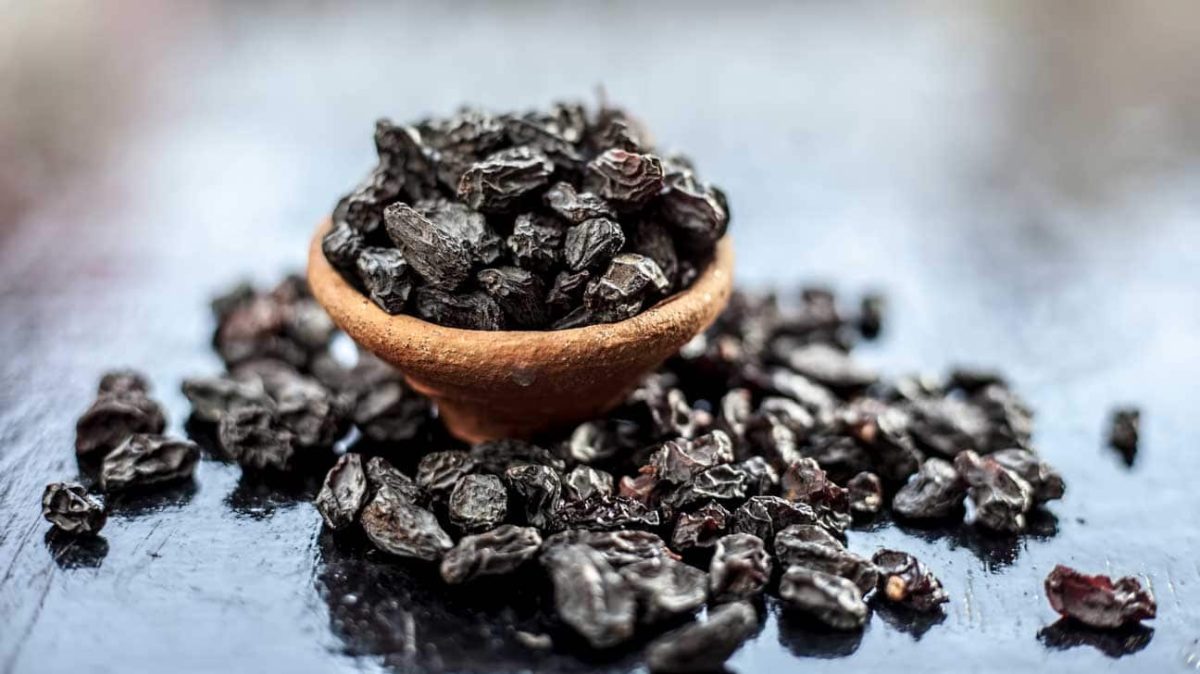 Buy Iranian black raisins - Nutex Raisins