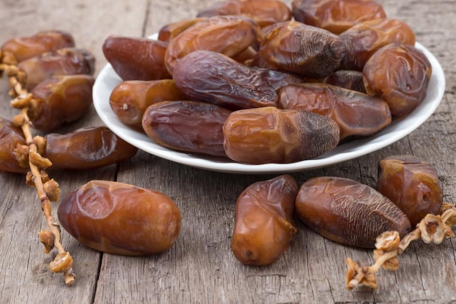 Buy dates in organic quality - Iranian Dates Export Company - Nutex Dates